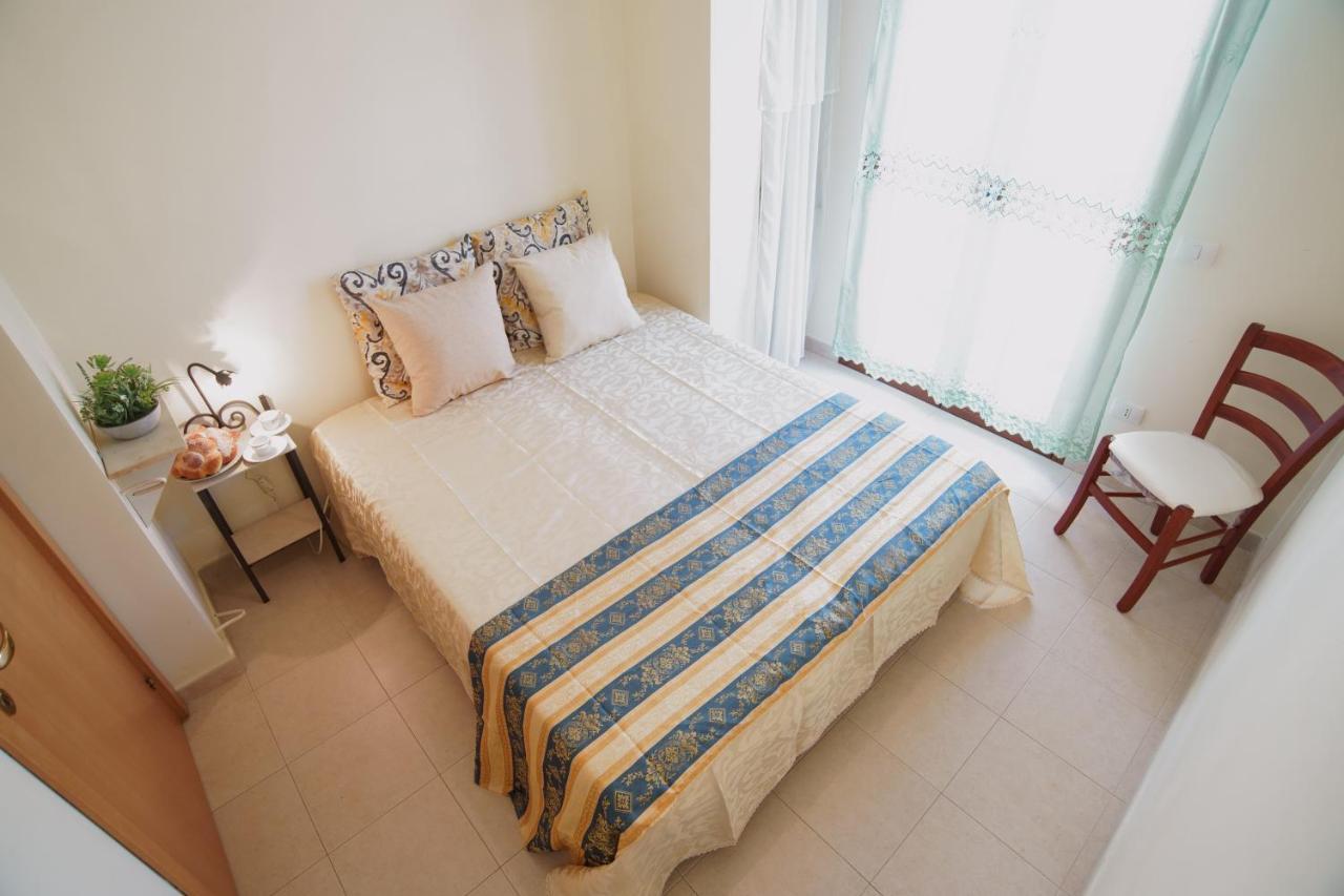 Vacanza Taormina Mare มาซเซโอ ภายนอก รูปภาพ