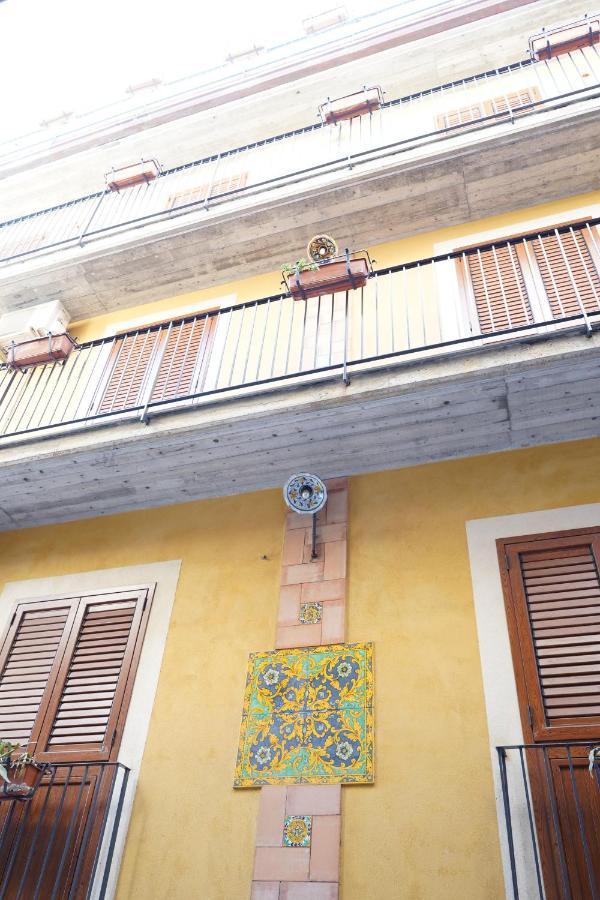 Vacanza Taormina Mare มาซเซโอ ภายนอก รูปภาพ