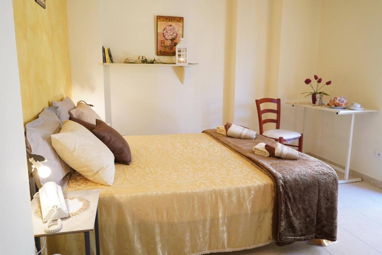 Vacanza Taormina Mare มาซเซโอ ภายนอก รูปภาพ