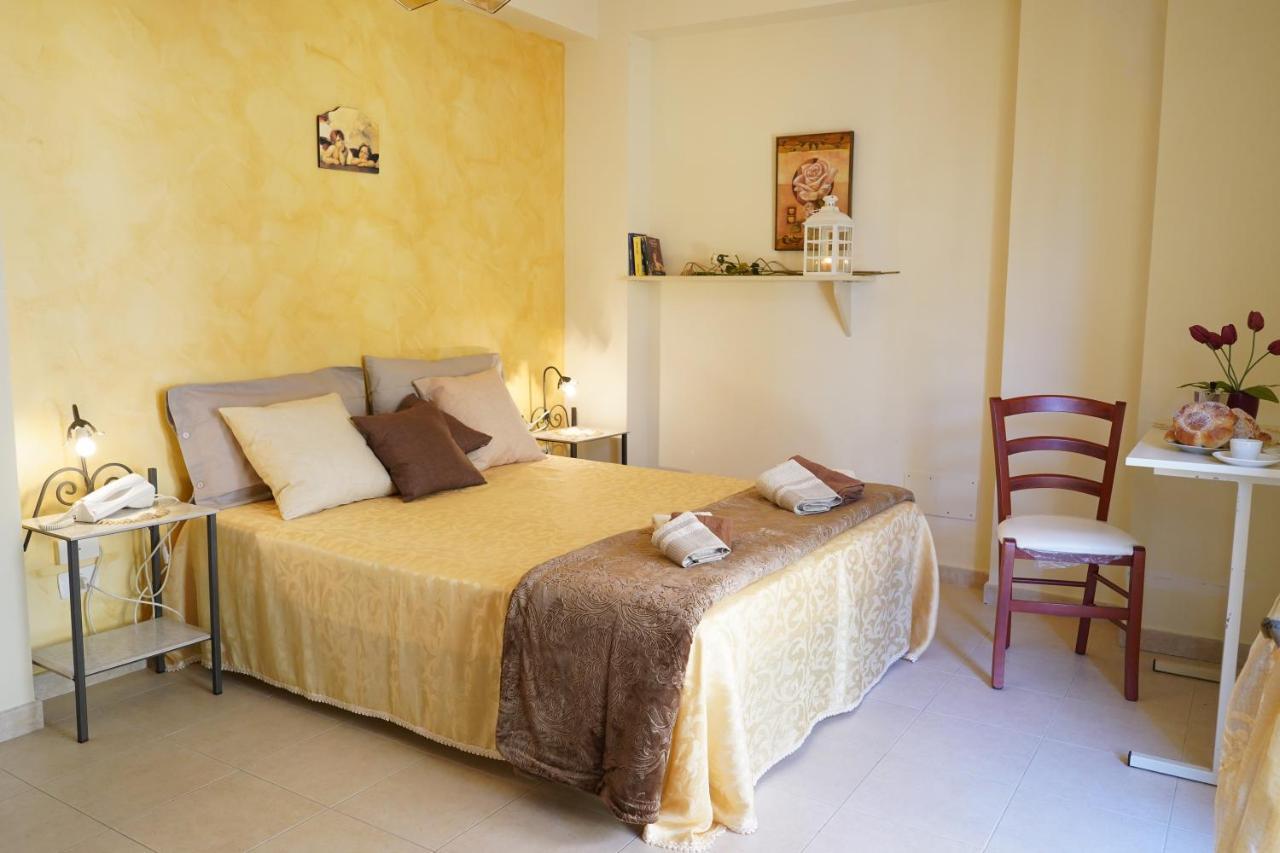 Vacanza Taormina Mare มาซเซโอ ภายนอก รูปภาพ