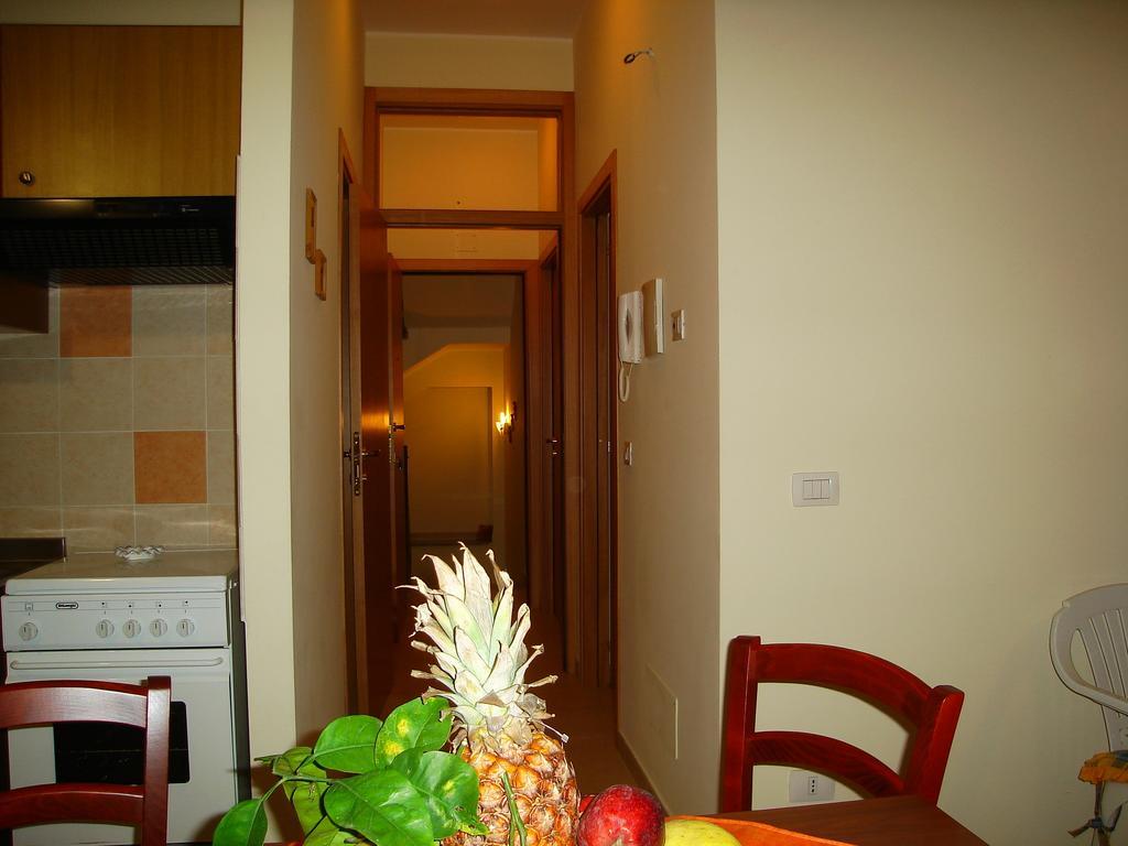Vacanza Taormina Mare มาซเซโอ ห้อง รูปภาพ